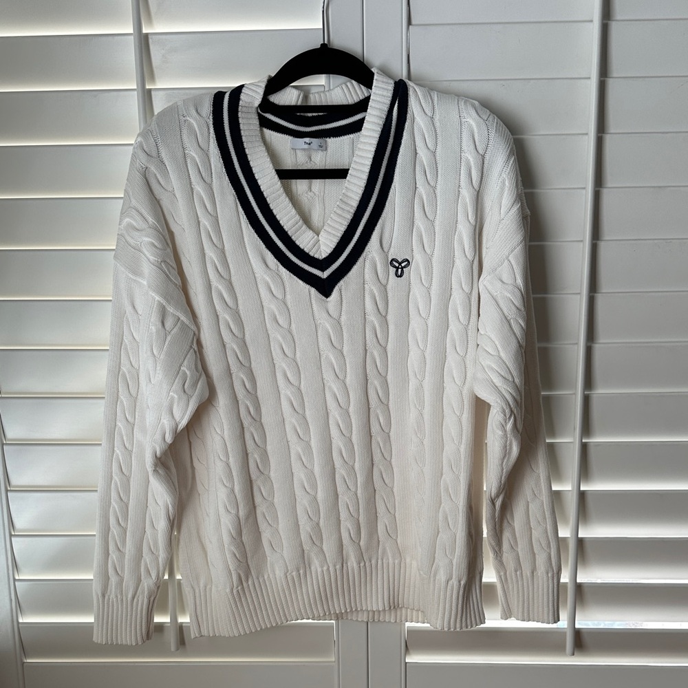 ARITZIA TNA pullover sweater